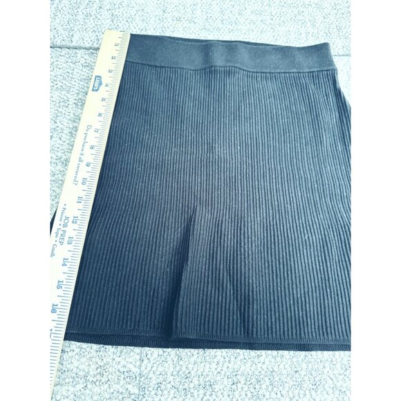 Free People by Anthropologie Black Ribbed Knit Mini Skirt  .Size Small - Picture 4 of 7